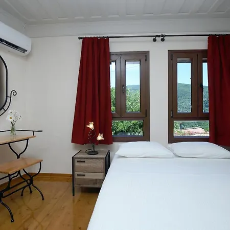 Stafilos House 别墅 Katouna