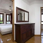 Stafilos House 别墅